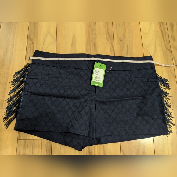 NWT! Lilly Pulitzer Ellie Shorts In True Navy Size 12 - Picture 10 of 14